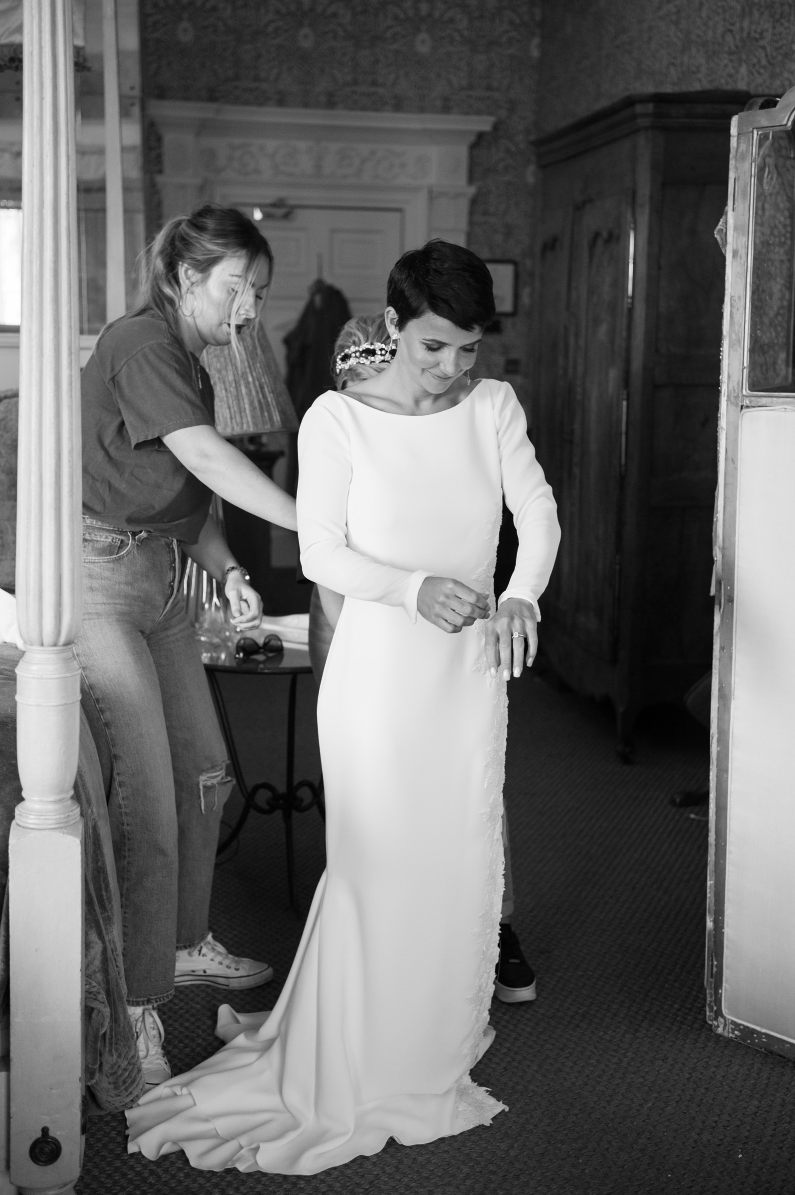 a bride getting ready for her wedding at babington house